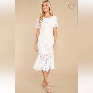 White lace midi dress with nude lining